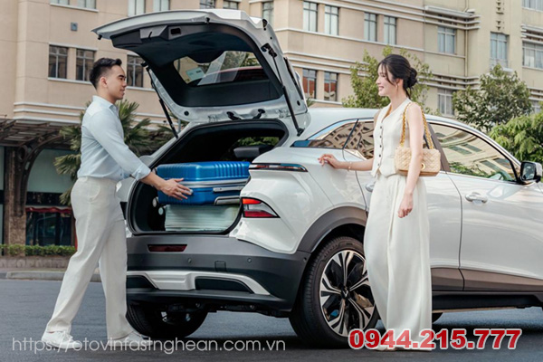 Gia đình trải nghiệm VF 6