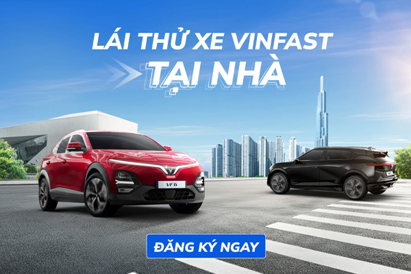 Khách hàng lái thử VinFast