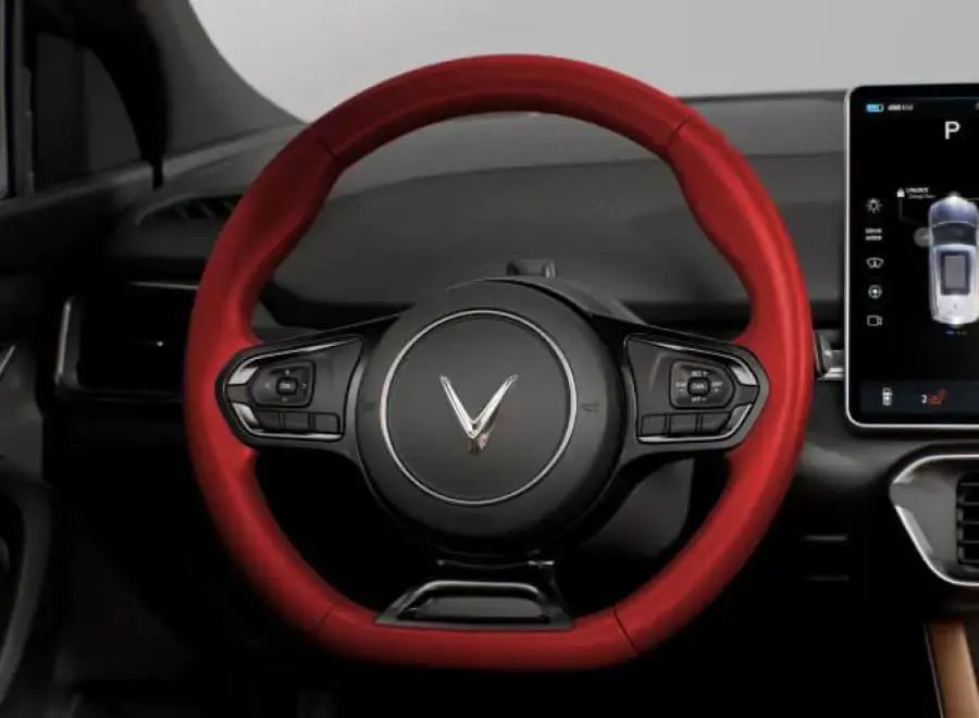 Vô lăng VinFast VF8